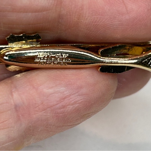 Vintage Gold Plated Tie Clip with Onyx Intaglio - Picture 7 of 10